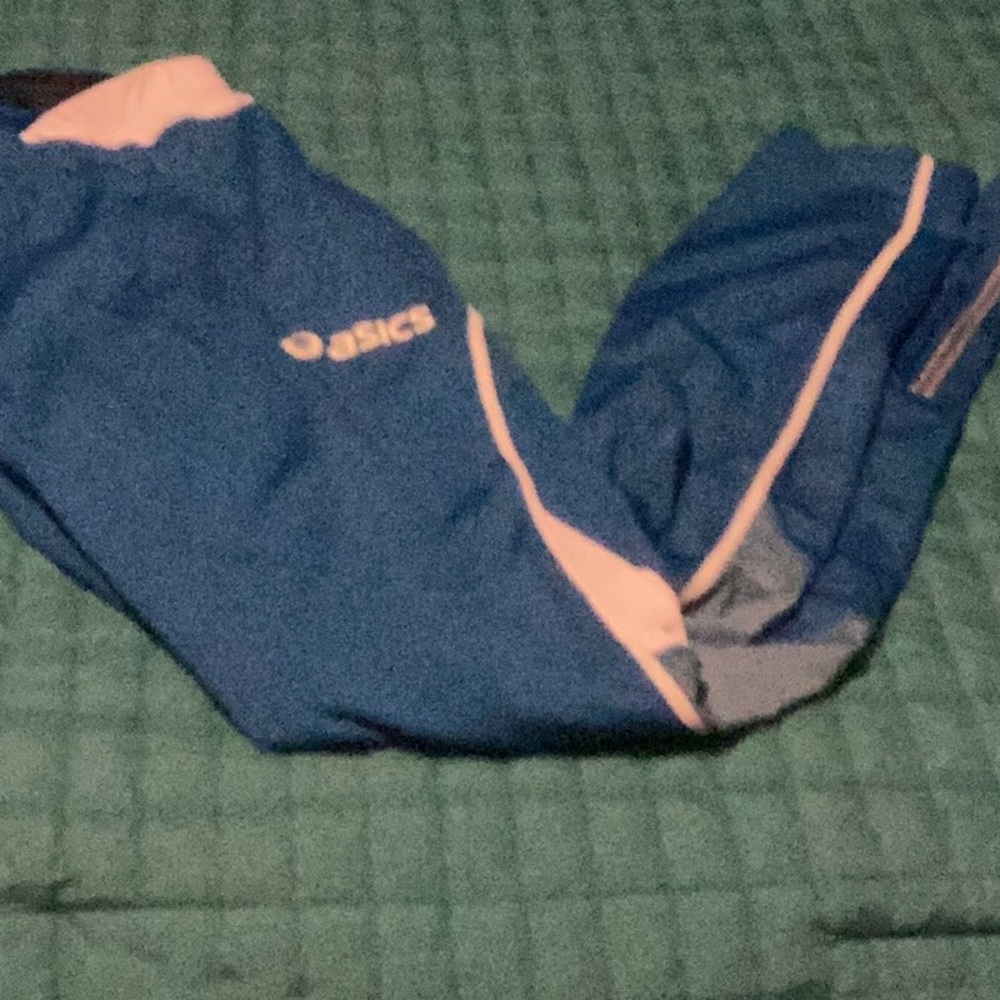 ASICS